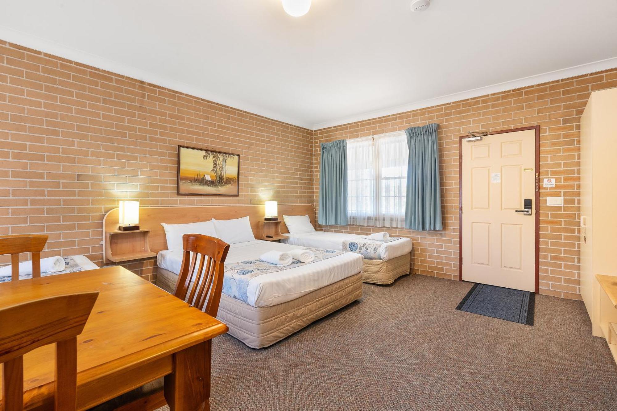 Surestay Hotel By Best Western, New Inn Richmond Extérieur photo